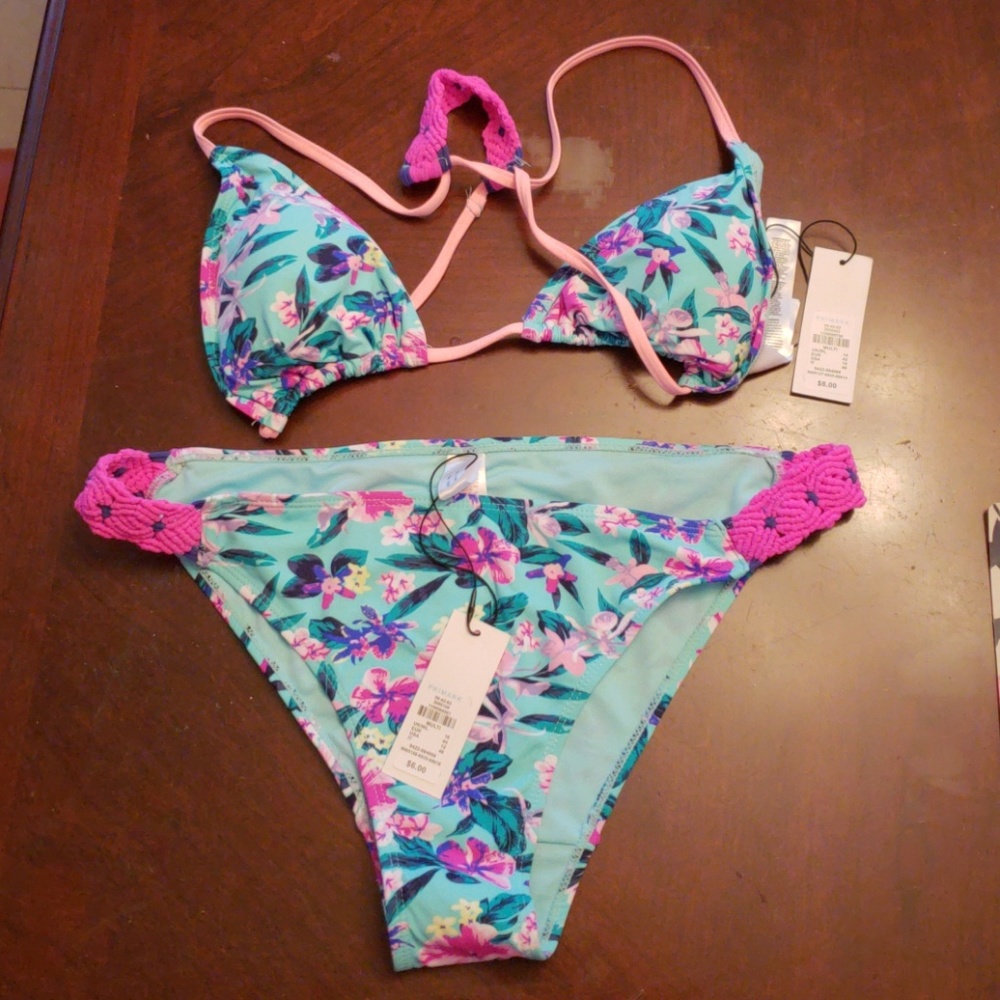 Bathing suit